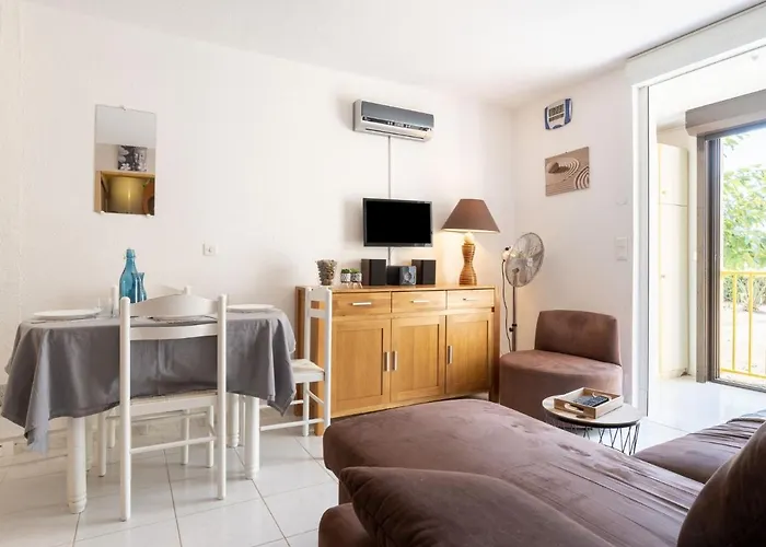 Palm Beach-10 By Interhome * Le Barcarès