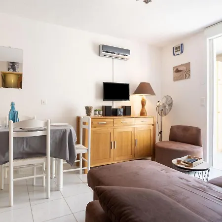 Palm Beach-10 By Interhome * Le Barcarès